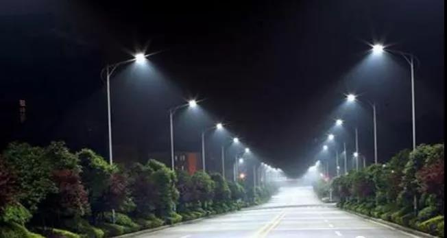 城市路燈照明 存在問題及管理維護(hù)